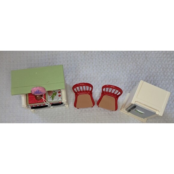 Vintage Fisher Price My Loving Family Dollhouse Chairs Stove Refrigerator Lot - Picture 5 of 16